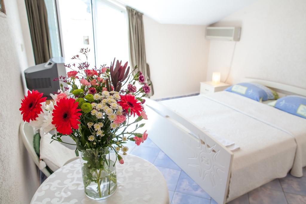 Sun Guest House Budva Phòng bức ảnh